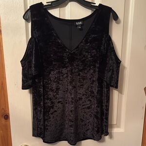 a.n.a Black Relaxed Cut Out Blouse